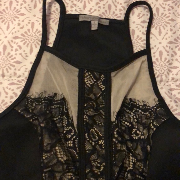 Black lace top - Picture 2 of 3